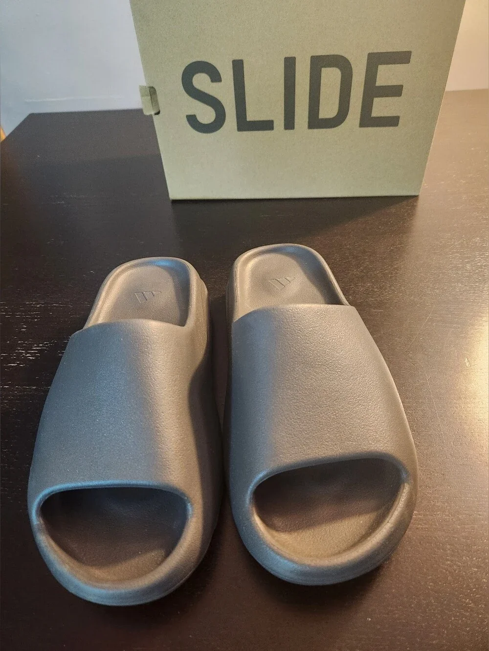Men's YZY Slide Sandals in Dark Gray/Granite - Comfort Footwear. New With Tags